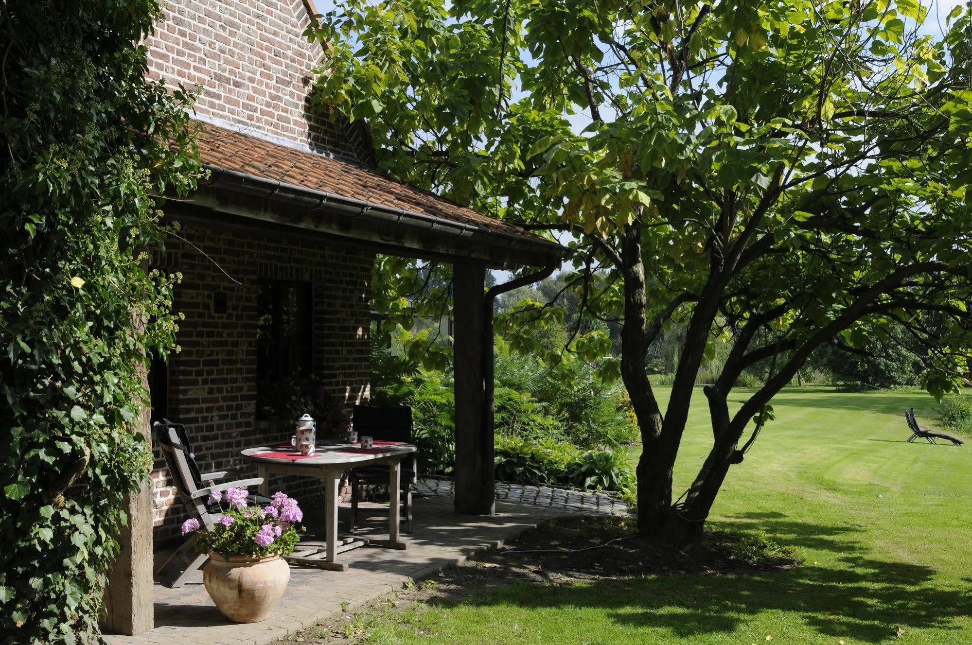 'T Vijverhof Viane ภายนอก รูปภาพ